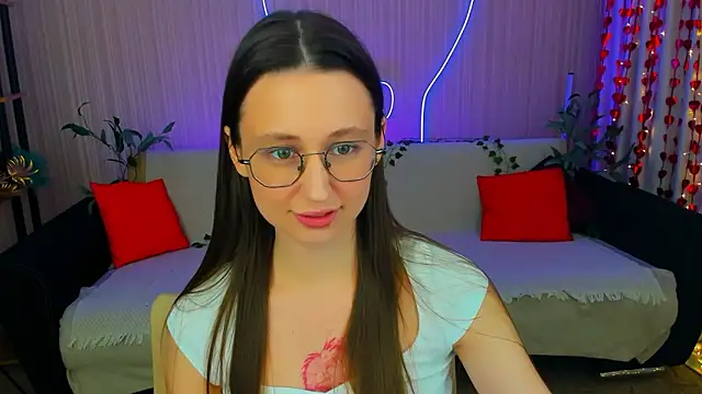 YourLovellyStory online show from March 29, 5:14 pm