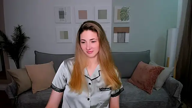 SensitiveSooul online show from April 11, 8:29 am