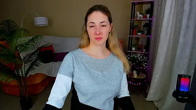 SensitiveSooul online show from March 12, 7:18 pm