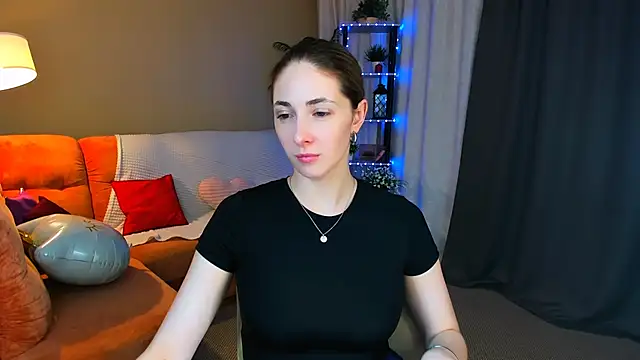 SensitiveSooul online show from May 16, 7:35 pm