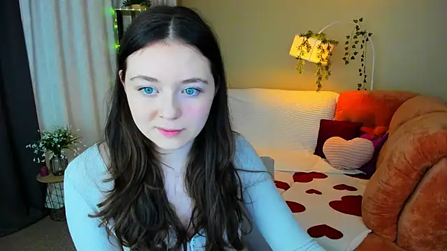 AlluringLookk online show from June 7, 4:34 pm
