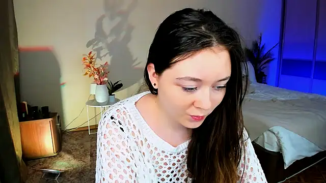 AlluringLookk online show from November 18, 11:24 am