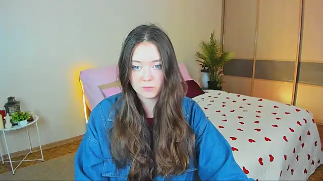 AlluringLookk online show from May 21, 4:37 pm