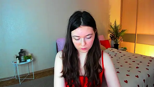 AlluringLookk online show from July 7, 6:47 am