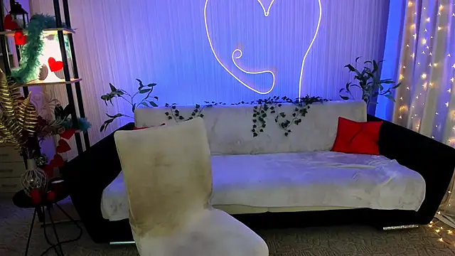 AlluringLookk online show from June 6, 4:34 pm