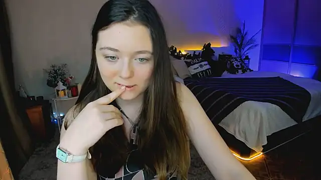 AlluringLookk online show from December 16, 1:15 pm