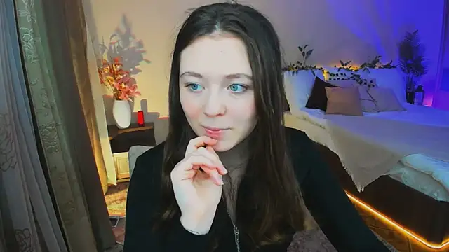 AlluringLookk online show from November 7, 4:22 pm