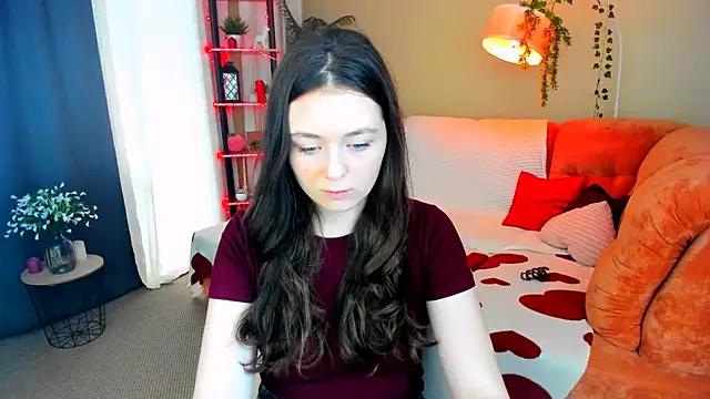 AlluringLookk online show from July 8, 12:17 pm