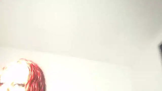 Snapshot of sexfanaticsX2_ chatting on February 25, 2:23 am sexfanaticsX2 online show from February 25, 2:23 am