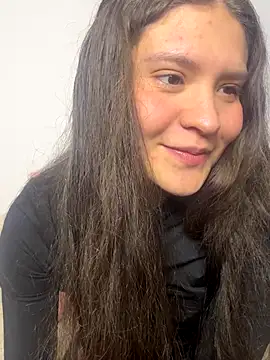 Emilyybennet  online show from October 15, 12:42 am