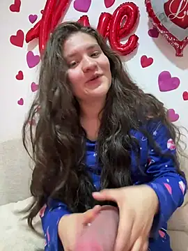 Emilyybennet  online show from February 12, 4:01 am