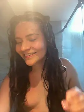 Emilyybennet  online show from March 26, 4:44 am