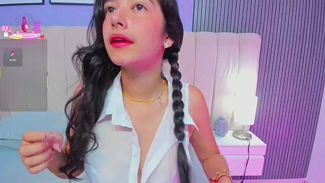 Ivy petit online show from July 22, 11:23 am