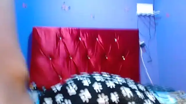 Snapshot of violeta24 chatting on June 20, 12:37 am violeta24 online show from June 20, 12:37 am