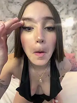 Snapshot of Im_Manu chatting on September 8, 9:36 pm Im Manu online show from September 8, 9:36 pm