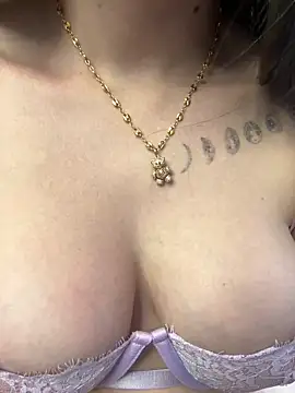 Snapshot of Im_Manu chatting on September 27, 12:22 pm Im Manu online show from September 27, 12:22 pm