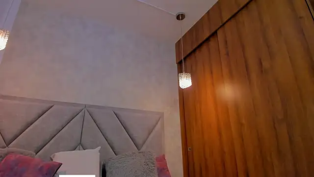 Im Manu online show from February 13, 12:38 pm