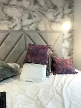 Snapshot of Im_Manu chatting on September 12, 6:51 pm Im Manu online show from September 12, 6:51 pm