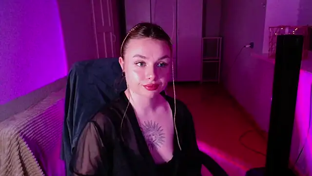 Snapshot of AngelicaHollywood chatting on March 1, 8:20 pm AngelicaHollywood online show from March 1, 8:20 pm