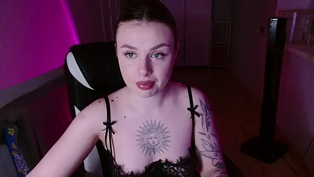 AngelicaHollywood online show from March 6, 8:26 pm