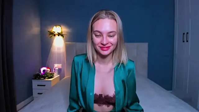 OliviaReece online show from January 15, 5:55 am