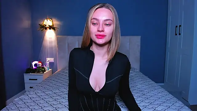 OliviaReece online show from January 8, 5:57 am