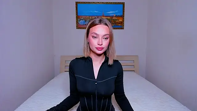 Snapshot of OliviaReece chatting on June 21, 6:19 am OliviaReece online show from June 21, 6:19 am