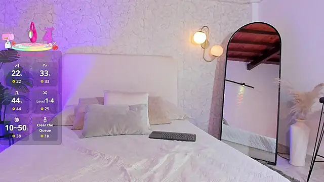 JannaFoxx  online show from May 25, 7:56 pm