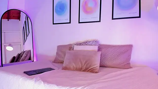 JannaFoxx  online show from May 31, 5:40 pm
