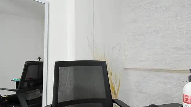 Snapshot of _PENELOPESTAR_ chatting on October 10, 7:36 pm PENELOPESTAR online show from October 10, 7:36 pm