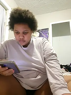 chocolate bella online show from December 4, 11:26 pm