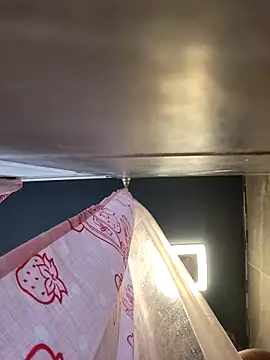 chocolate bella online show from March 26, 1:09 pm