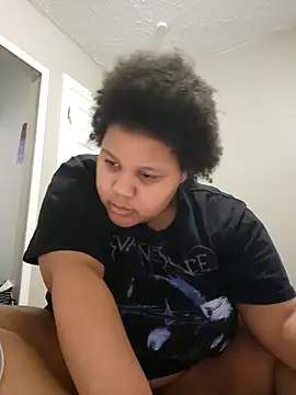 chocolate bella online show from March 13, 1:32 am