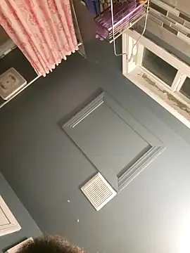 chocolate bella online show from April 2, 3:24 am