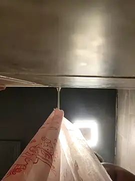 chocolate bella online show from April 12, 6:16 am