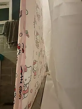 chocolate bella online show from January 13, 7:34 am