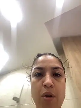 pamelaossa online show from March 28, 4:08 pm