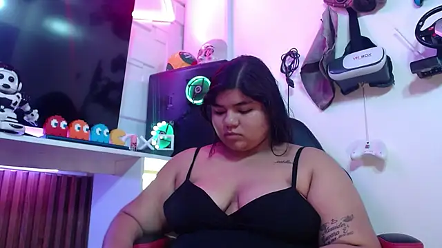 Snapshot of Lia_Arellano chatting on July 10, 7:25 pm Lia Arellano online show from July 10, 7:25 pm