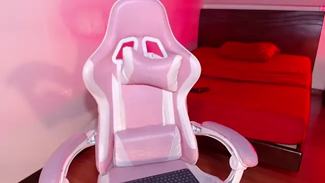 Lia Arellano online show from February 15, 7:13 pm