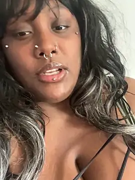 Cocomamii1 online show from April 11, 9:29 pm