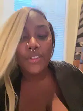 Cocomamii1 online show from June 2, 12:54 am