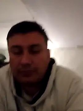 millanto online show from April 12, 3:43 am