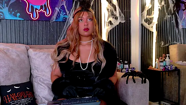 SophiaSummer online show from October 30, 7:55 pm