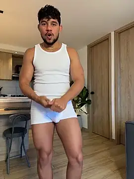 austin spears  online show from April 18, 10:43 pm