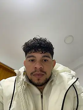 austin spears  online show from March 29, 1:40 am