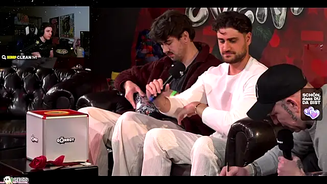 Snapshot of sebirp chatting on December 21, 7:59 pm sebirp online show from December 21, 7:59 pm