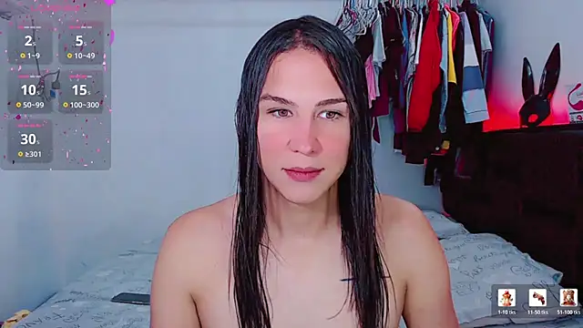 Snapshot of Azley_sweet chatting on July 18, 6:49 pm Azley sweet online show from July 18, 6:49 pm