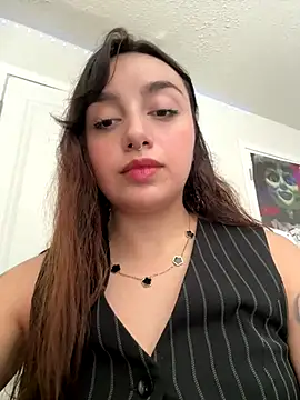 Snapshot of CharmingMaddie chatting on September 15, 4:18 pm CharmingMaddie online show from September 15, 4:18 pm