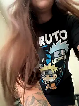 Snapshot of CharmingMaddie chatting on November 18, 5:38 pm CharmingMaddie online show from November 18, 5:38 pm