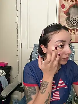 CharmingMaddie online show from February 21, 5:37 pm